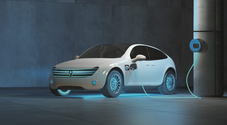 Auto lädt an eSystems MTG GmbH Wallbox ghostONE
